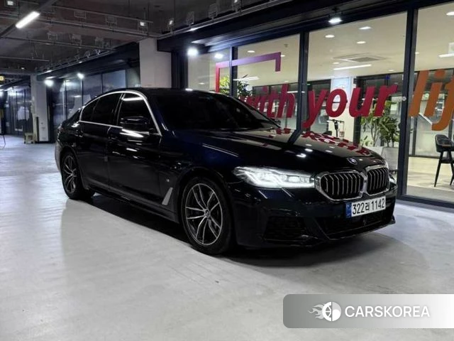 BMW 5 Series (G30) 2021 Синий из Кореи