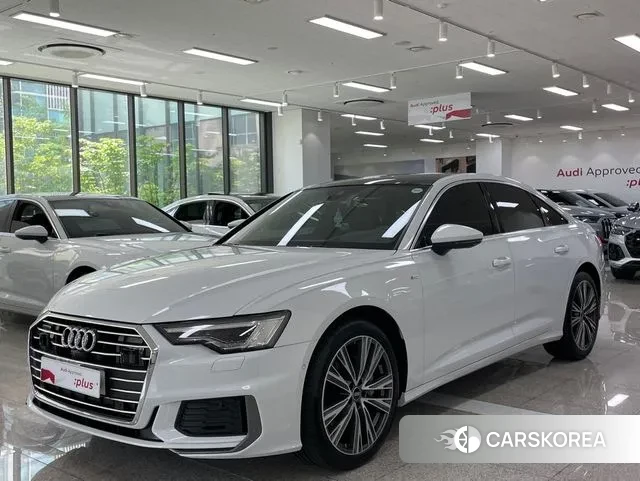 Audi A6 (C8) 2022 Белый из Кореи