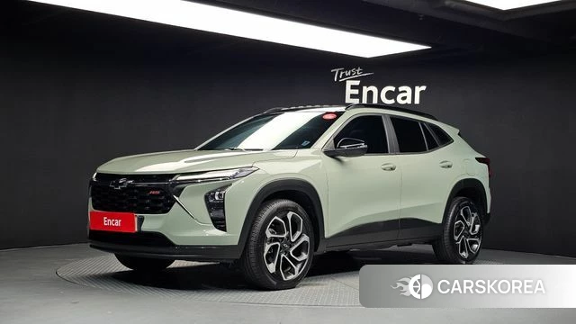 Chevrolet (GM Daewoo) Trax Crossover 2023 Зеленый из Кореи