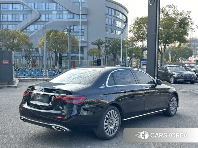 Mercedes-Benz E-class 2023 Черный из Китая