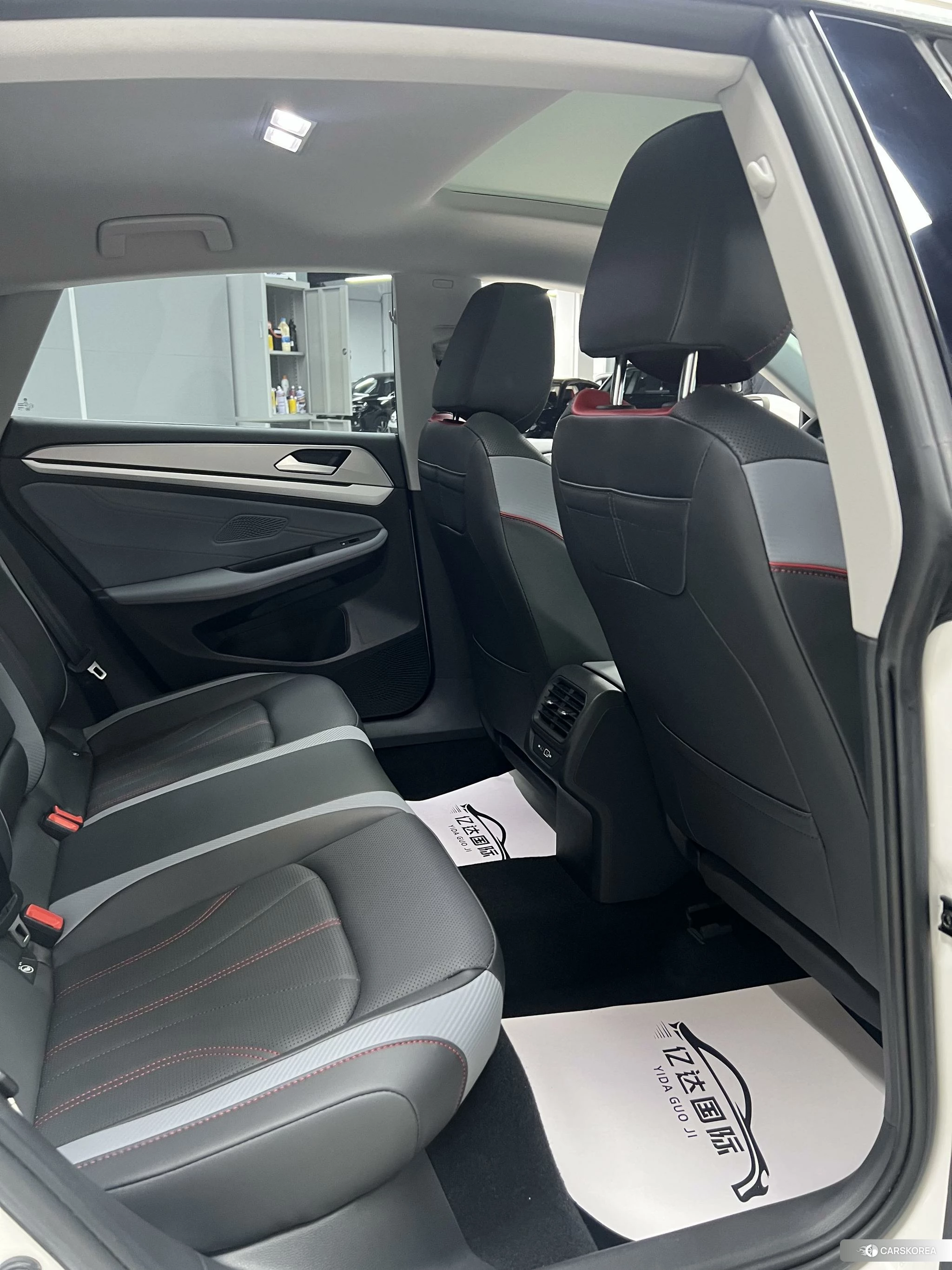 Volkswagen Lingdu 2022 Белый из Китая