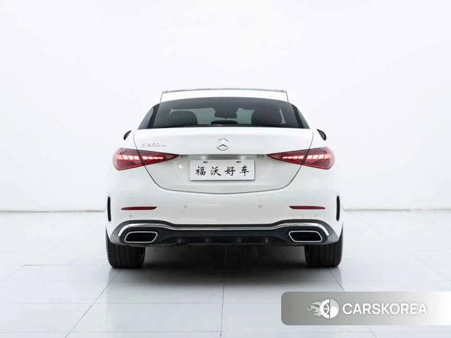 Mercedes-Benz Class C 2023 Белый из Китая