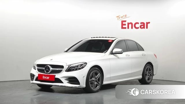Mercedes-Benz C-Class W205 2021 Белый из Кореи