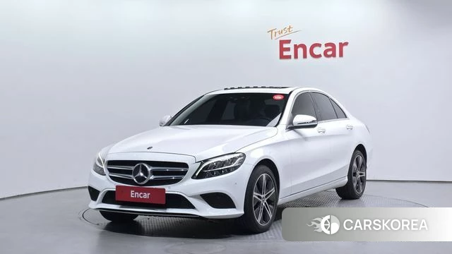 Mercedes-Benz C-Class W205 2020 Белый из Кореи