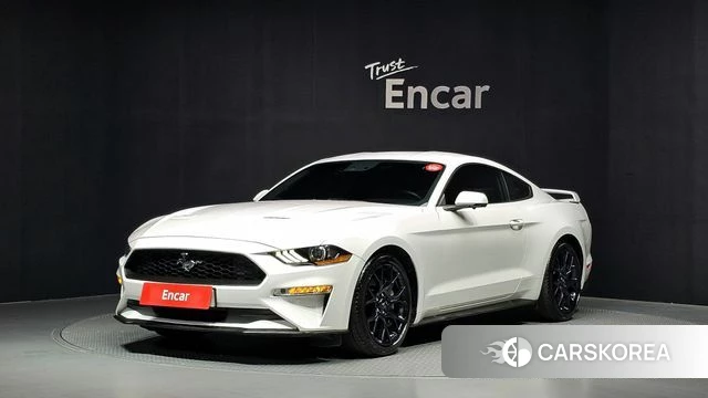 Ford Mustang 2019 Белый из Кореи