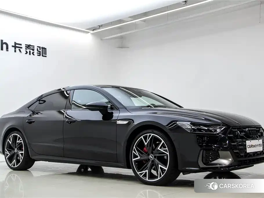 Audi A7L 2025 Черный из Китая