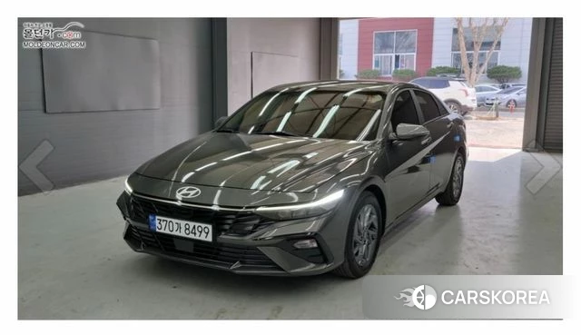 Hyundai The New Avante (CN7) 2023 Серый из Кореи