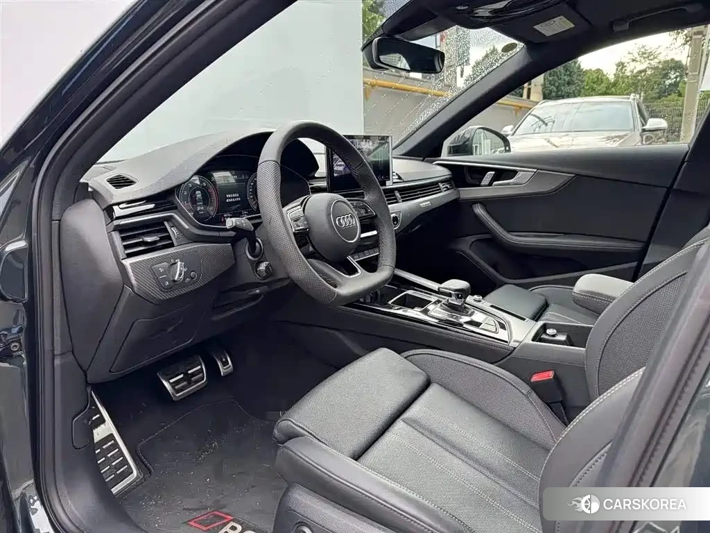 Audi A4L 2025 Зеленый из Китая