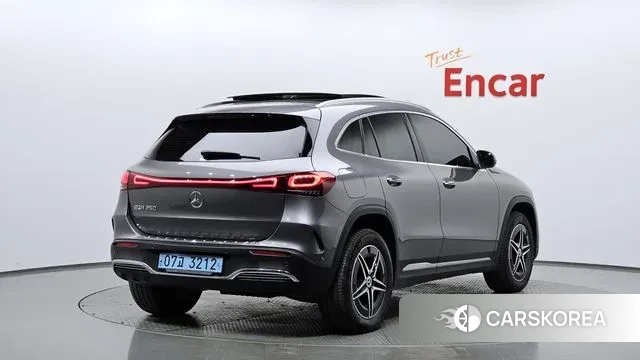 Mercedes-Benz EQA H243 2022 Серый из Кореи