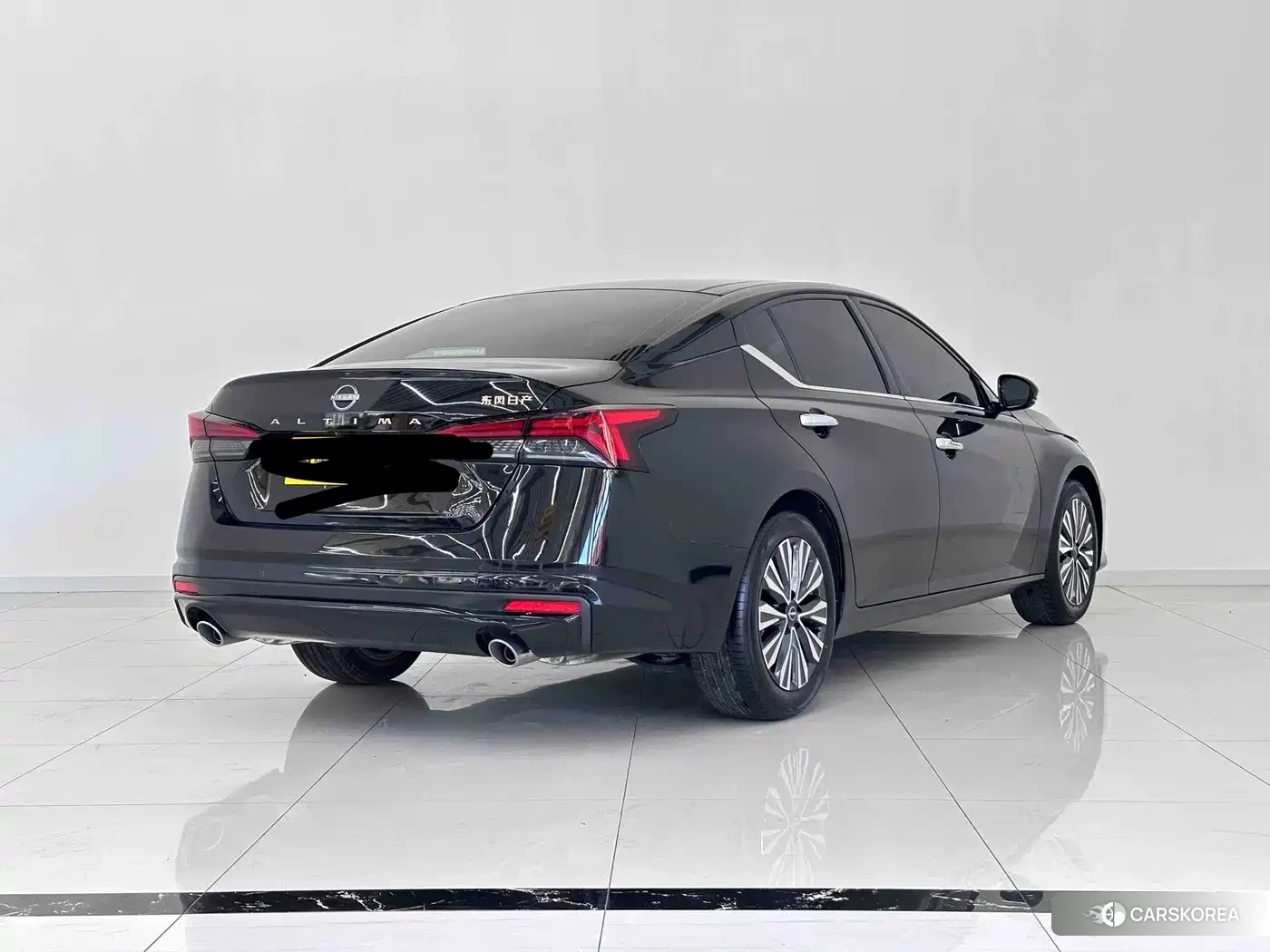 Nissan Altima 2025 Черный из Китая