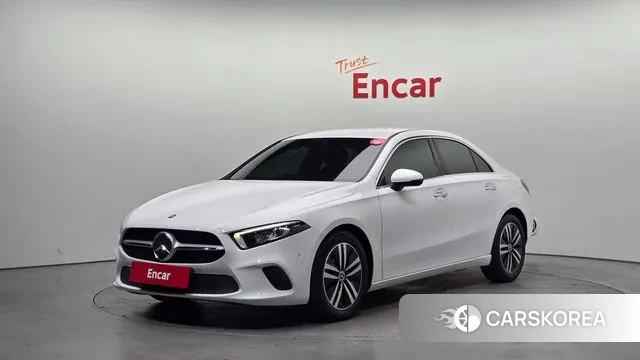 Mercedes-Benz A-Class W177 2021 Белый из Кореи