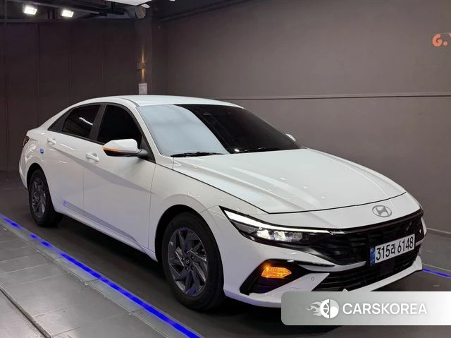 Hyundai The New Avante (CN7) 2024 Белый из Кореи