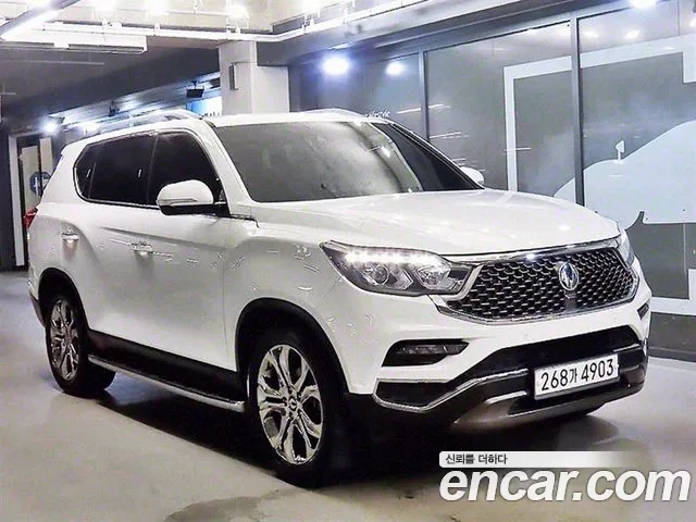 Ssangyong G4 Rexton 2019 Жемчужный цвет из Кореи