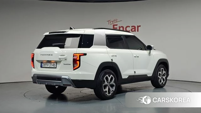 Ssangyong Torres 2023 Белый из Кореи
