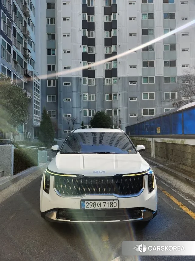 Kia The New Carnival 4th Generation 2024 Белый из Кореи