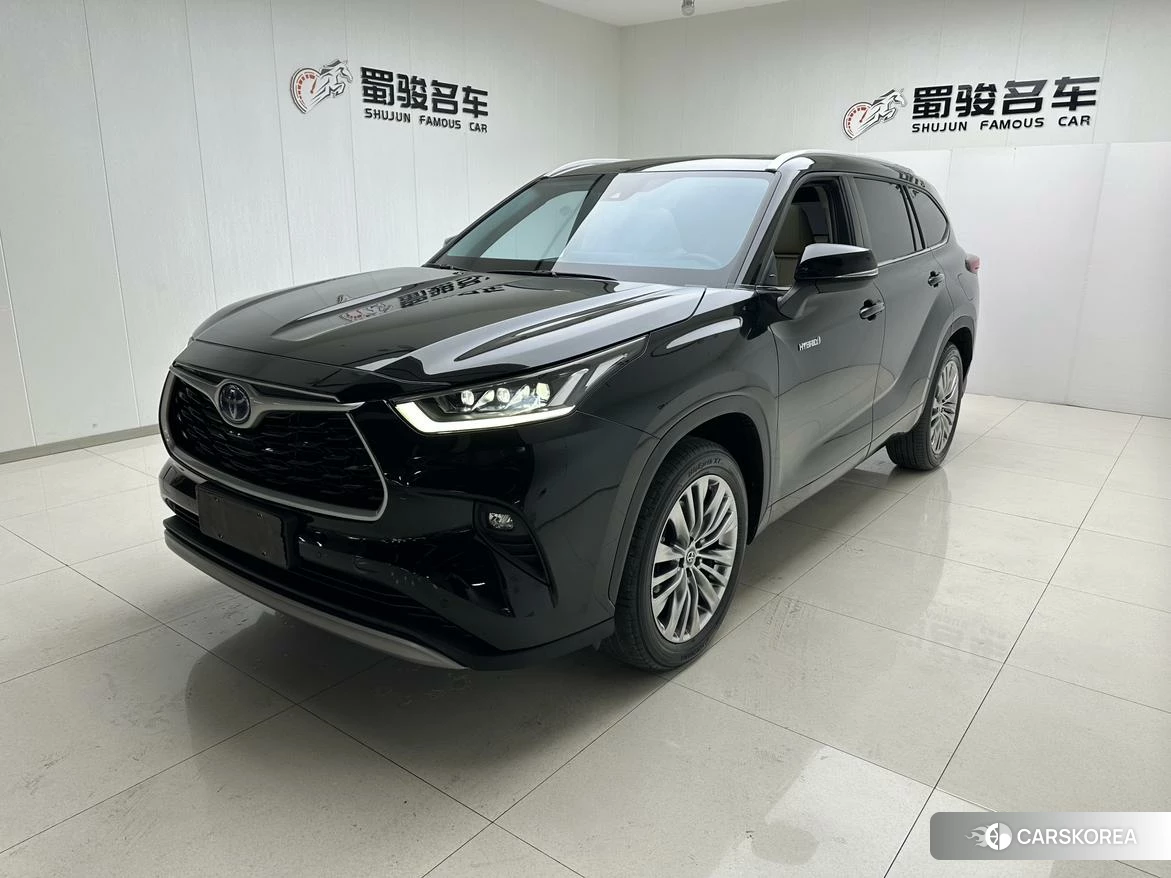 Toyota Highlander 2021 Черный из Китая