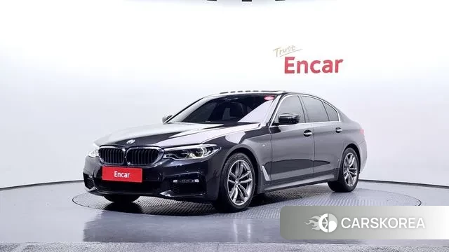 BMW 5 Series (G30) 2018 Черный из Кореи