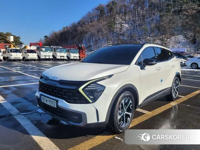 Kia Sportage 5th Generation Hybrid 2022 Белый из Кореи