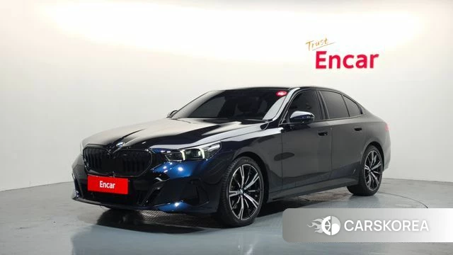 BMW 5 Series (G60) 2025 Черный из Кореи