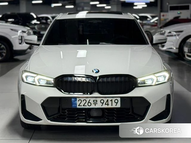 BMW 3 Series (G20) 2022 Белый из Кореи