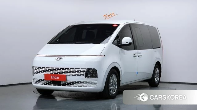 Hyundai Staria 2022 Белый из Кореи