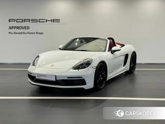 Porsche 718 Boxster 2022 Белый из Кореи