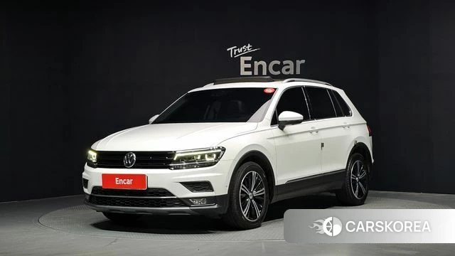 Volkswagen Tiguan second Generation 2018 Белый из Кореи
