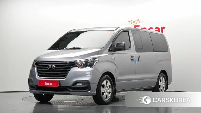 Hyundai The New Grand Starex 2018 Серебристо-серый из Кореи