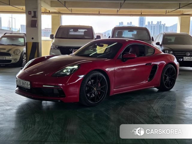 Porsche 718 Cayman 2019 Красный из Кореи