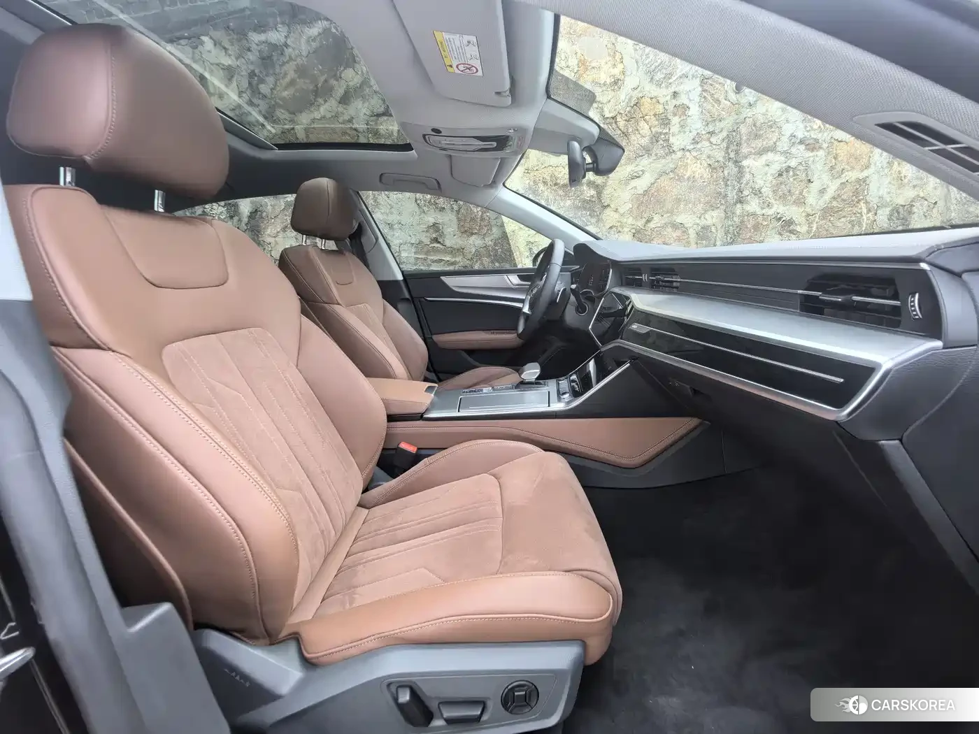 Audi A7L 2026 Черный из Китая