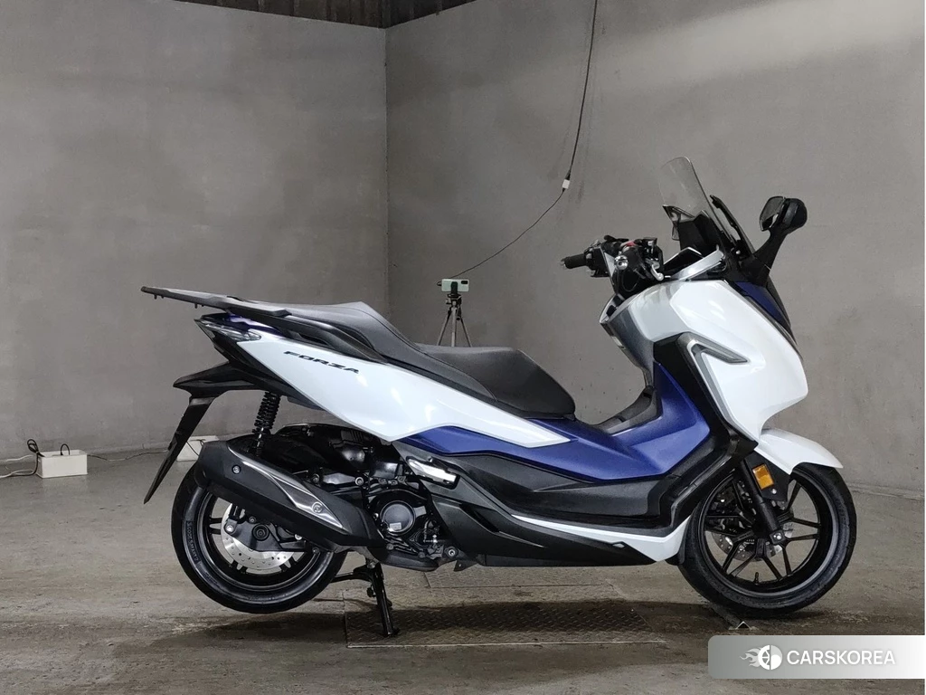 Проданный Honda FORZA 2018 из Японии