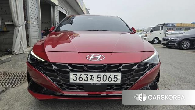 Hyundai Avante (CN7) 2022 Красный из Кореи