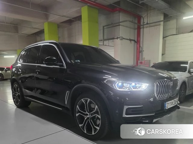 BMW X5 (G05) 2022 Черный из Кореи