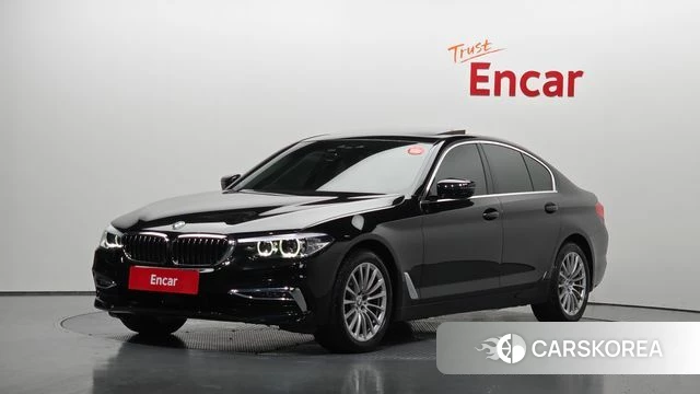BMW 5 Series (G30) 2020 Черный из Кореи