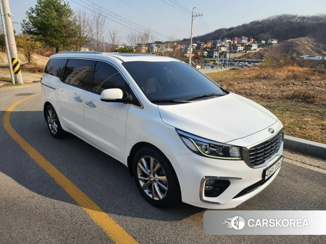 Kia The New Carnival 2019 Белый из Кореи