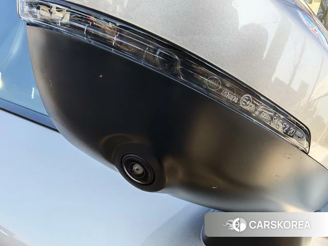 Nissan Qijun 2024 Серебристо-серый из Китая