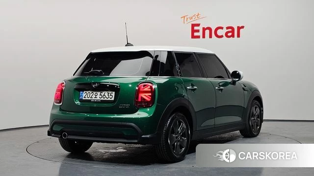Mini Cooper 2021 Темно-зеленый из Кореи