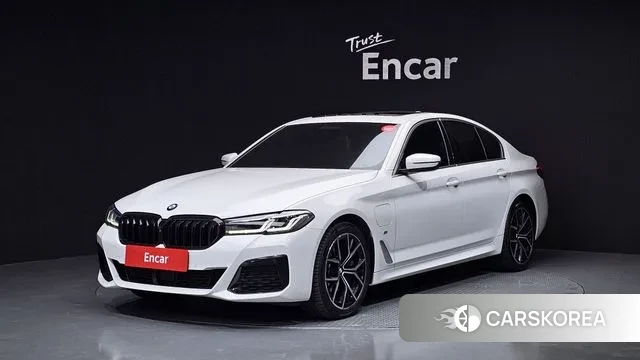 BMW 5 Series (G30) 2021 Белый из Кореи