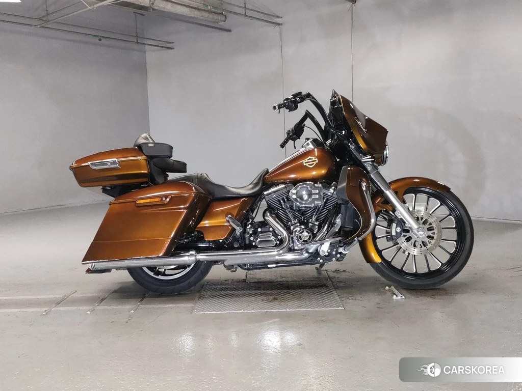 Проданный Harley-Davidson Street Glide FLHX1690 2014 из Японии, фото 2