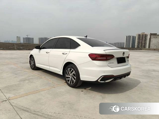 Volkswagen Lavida 2025 Белый из Китая