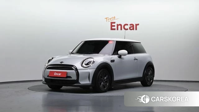Mini Cooper 2022 Серебристо-серый из Кореи
