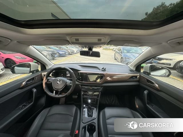 Volkswagen Tuyue 2021 Белый из Китая