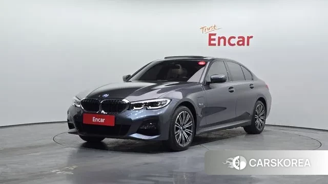 BMW 3 Series (G20) 2022 Серый из Кореи