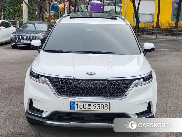 Kia Carnival 4th generation 2021 Жемчужный цвет из Кореи