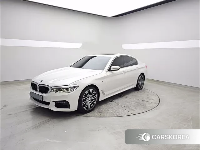 BMW 5 Series (G30) 2020 Белый из Кореи
