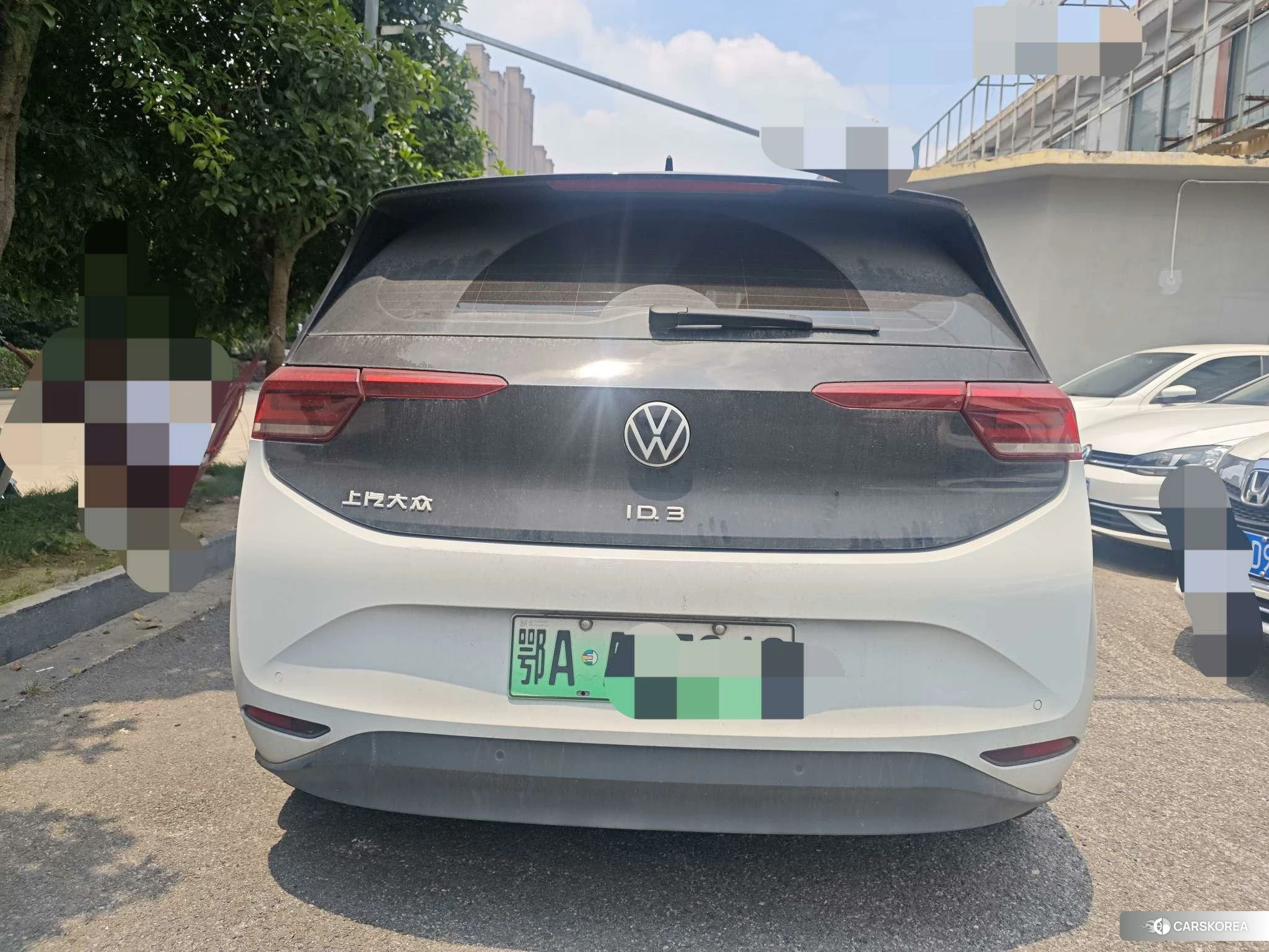 Volkswagen ID.3 2022 Белый из Китая