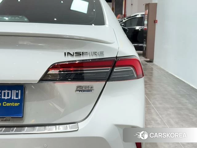 Honda Yingshipai 2024 Белый из Китая