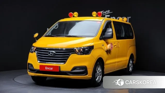 Hyundai The New Grand Starex 2021 Желтый из Кореи