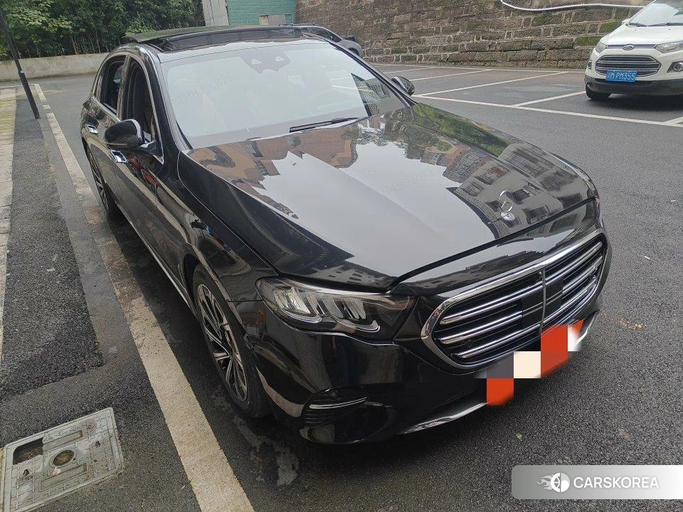 Mercedes-Benz E-Class 2023 Черный из Китая