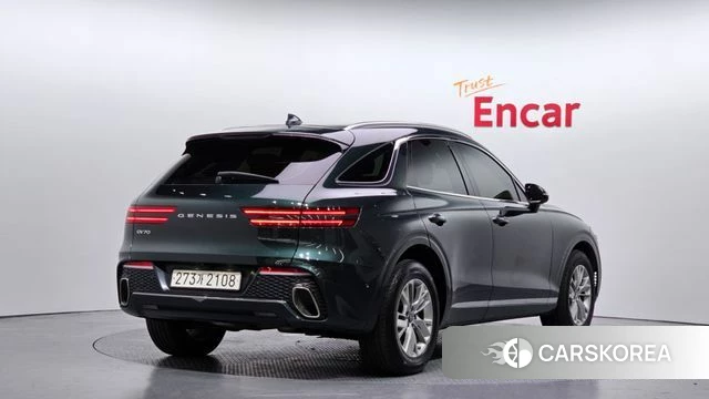 Genesis GV70 2021 Темно-зеленый из Кореи